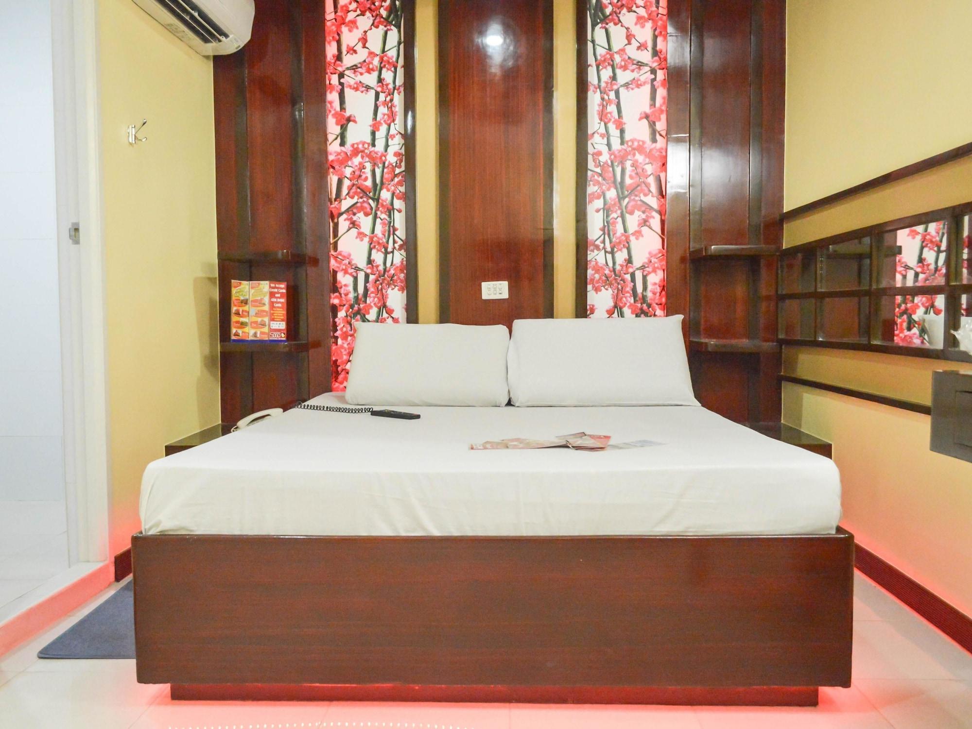 Hotel Sogo Pasay Wood Street Exteriér fotografie