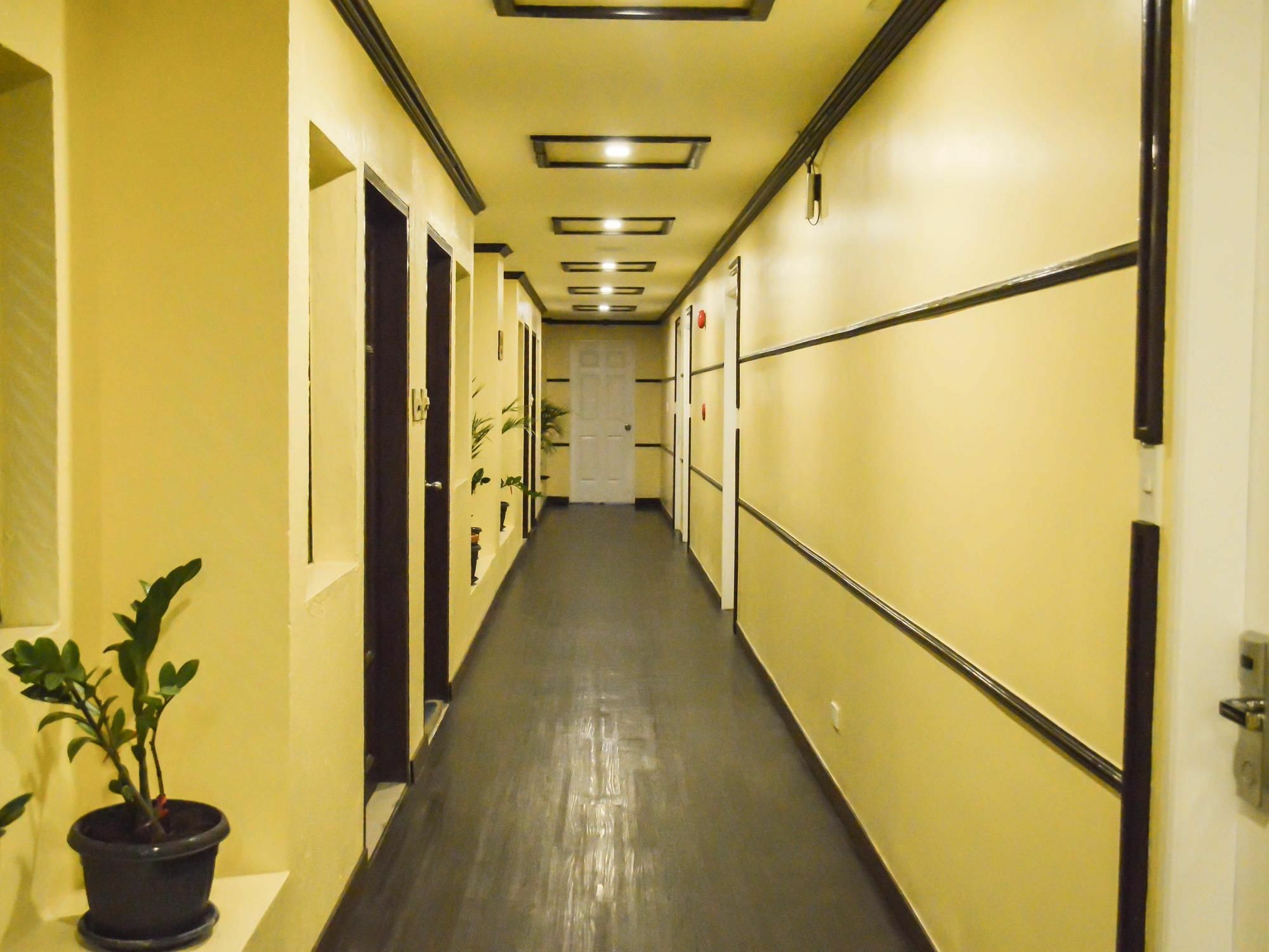 Hotel Sogo Pasay Wood Street Exteriér fotografie
