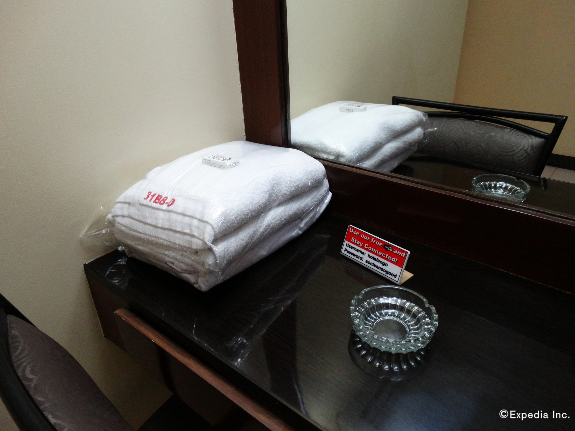 Hotel Sogo Pasay Wood Street Exteriér fotografie
