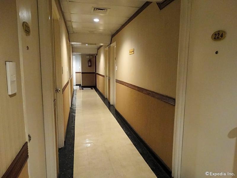 Hotel Sogo Pasay Wood Street Exteriér fotografie